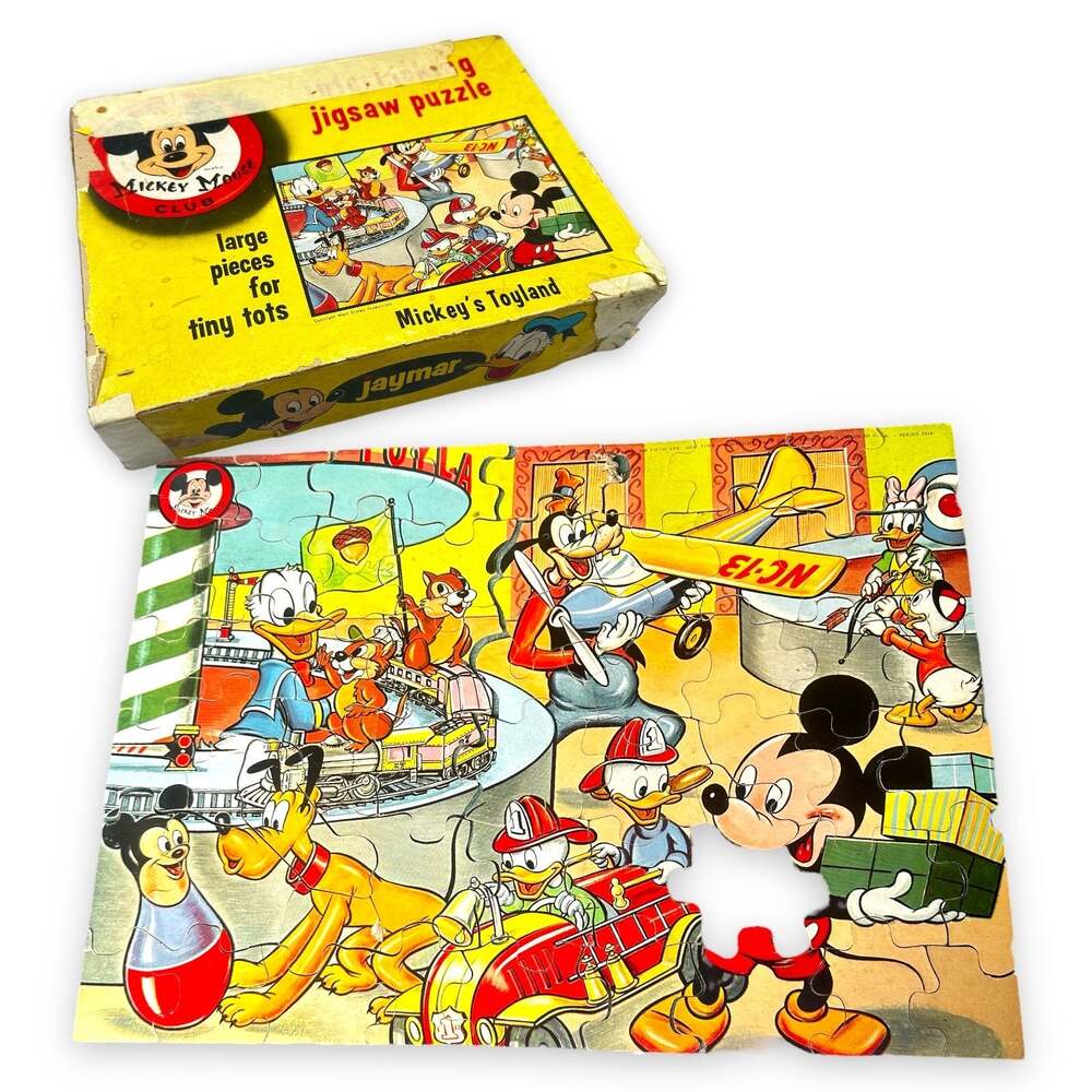 Vintage 50s 60s Mickey Mouse Clubhouse Jaymar Puzzle missing piece